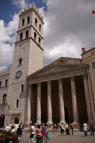 Assisi