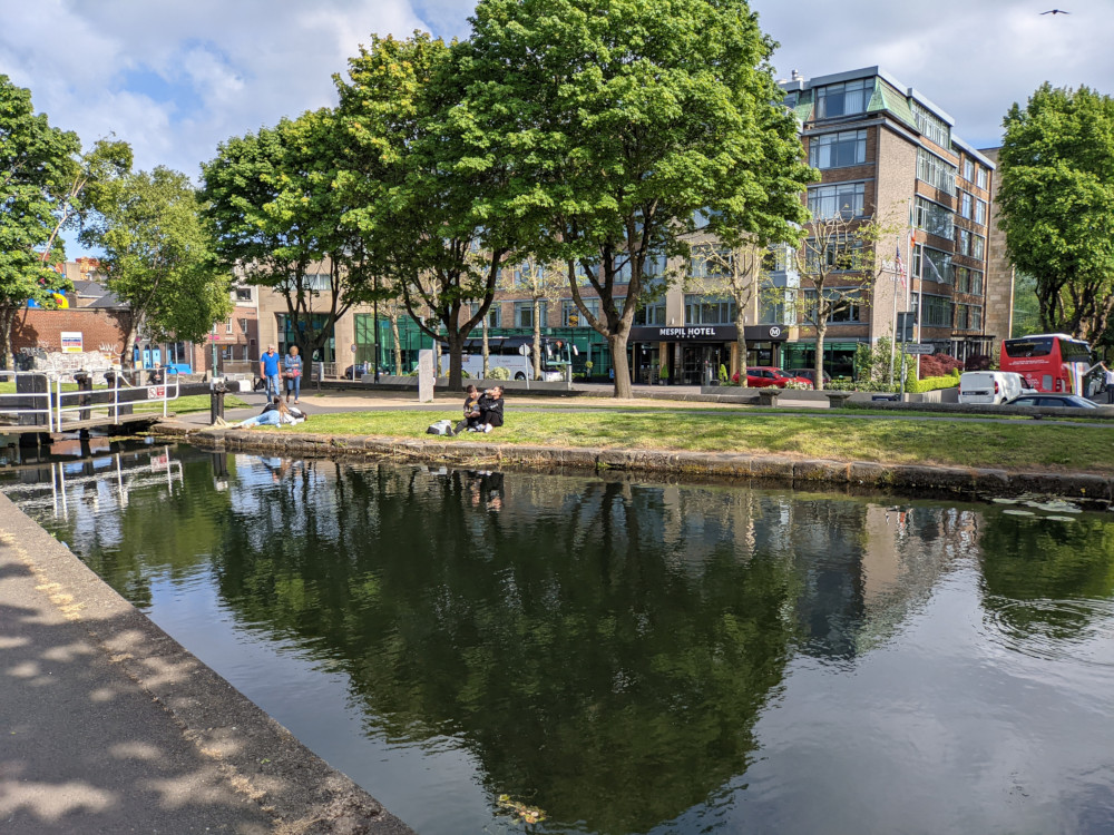 Hotel on the canal